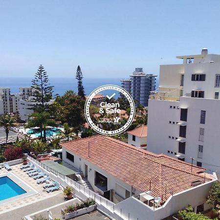 Black & White By Madeira Sun Travel Funchal  Extérieur photo